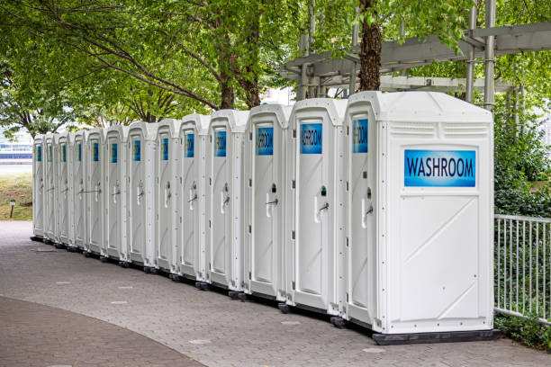 Porta potty rental for outdoor events in Village Of Waukesha, WI