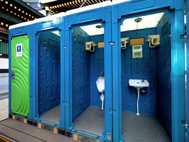 Best Porta potty delivery and setup  in Village Of Waukesha, WI